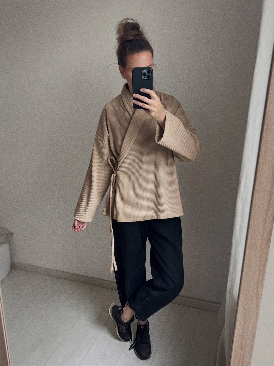 Menčestrová prechodná kimono bunda - béžová
