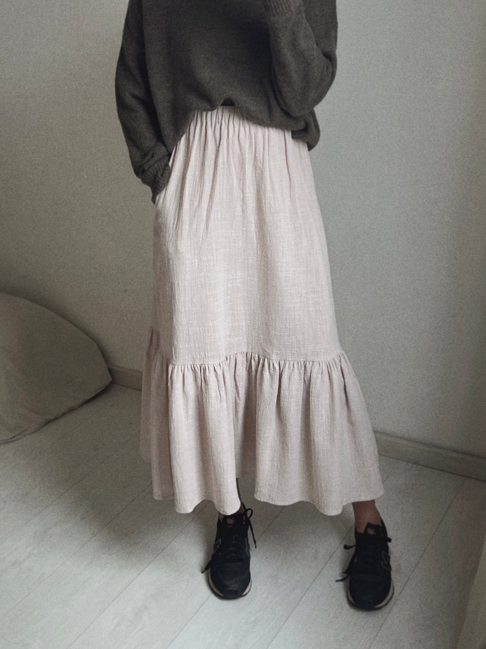 Sukna s volánom - prírodná